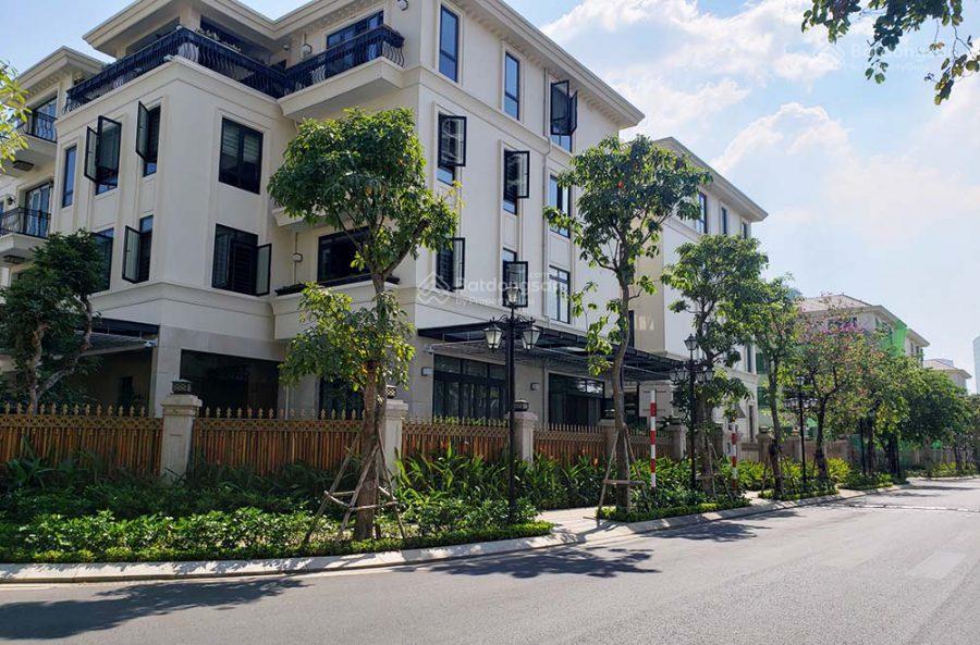 Villa Vinhomes Golden River Quận 1 225m² - Vị trí đắc địa sinh lời ngay!