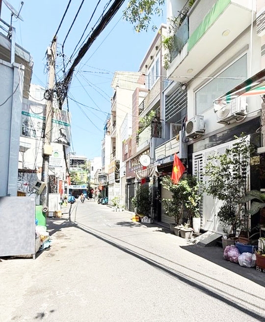 Nhà Riêng Lý Thường Kiệt, Tân Bình 40m² - Ô tô vào tận nhà!