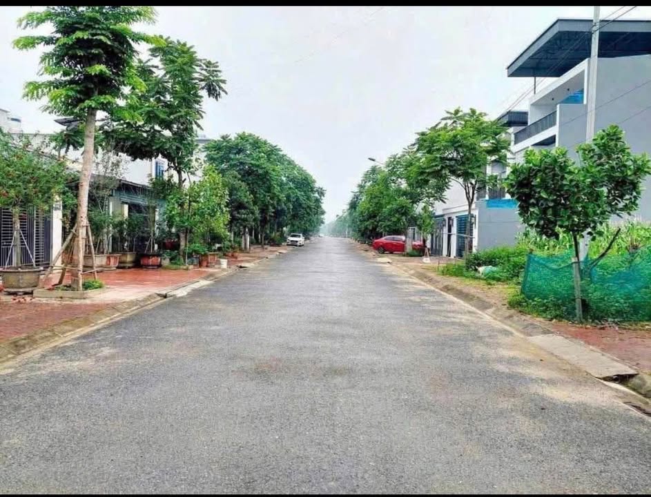 Bán đất Phường Lào Cai 141m² giá 2.1 tỷ - Sổ đỏ chính chủ