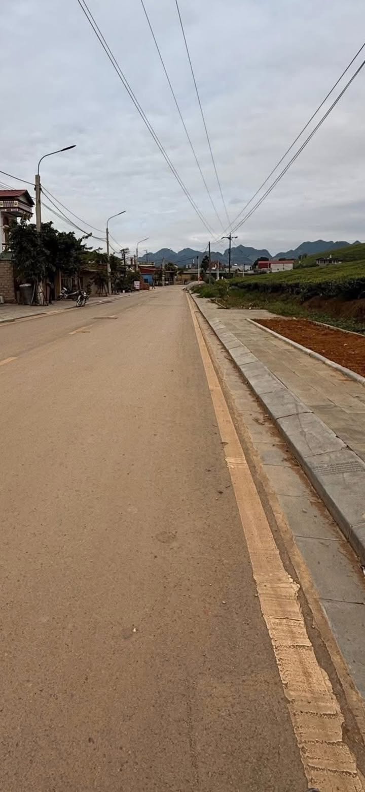 Đất nền Mộc Châu 275m² - Sổ đỏ chính chủ - View đồi chè cực phẩm