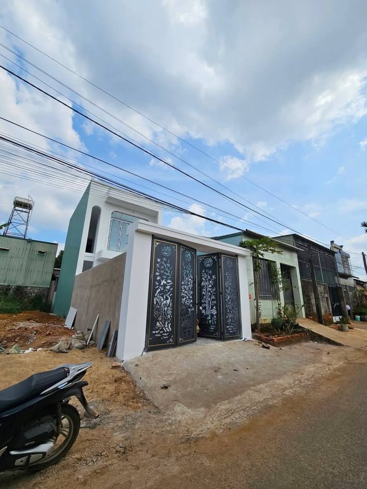 Nhà riêng Hẻm 274 Lê Duẩn Pleiku 85m² 1.7 tỷ - Ô tô vào tận nhà!