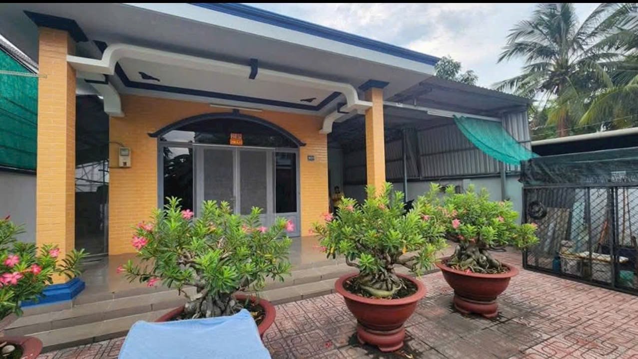 Nhà vườn Hóc Môn 361m² giá 6.7 tỷ - Không gian sống lý tưởng!