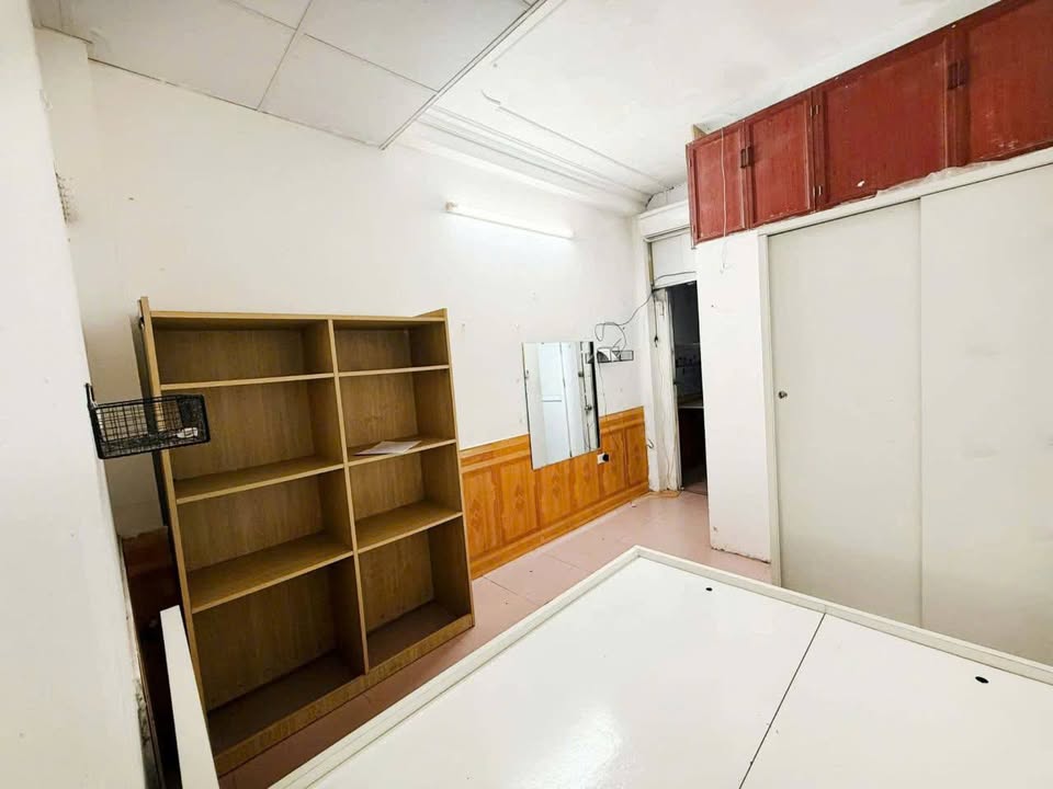 Cho thuê căn hộ Studio 18m² Ngõ 460 Khương Đình, Thanh Xuân - Giá 2.4 triệu/tháng