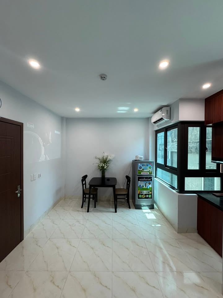 Phòng cho thuê tại Ngõ 50 Mễ Trì Thượng 35m² chỉ 4 triệu - Cơ hội hiếm có!