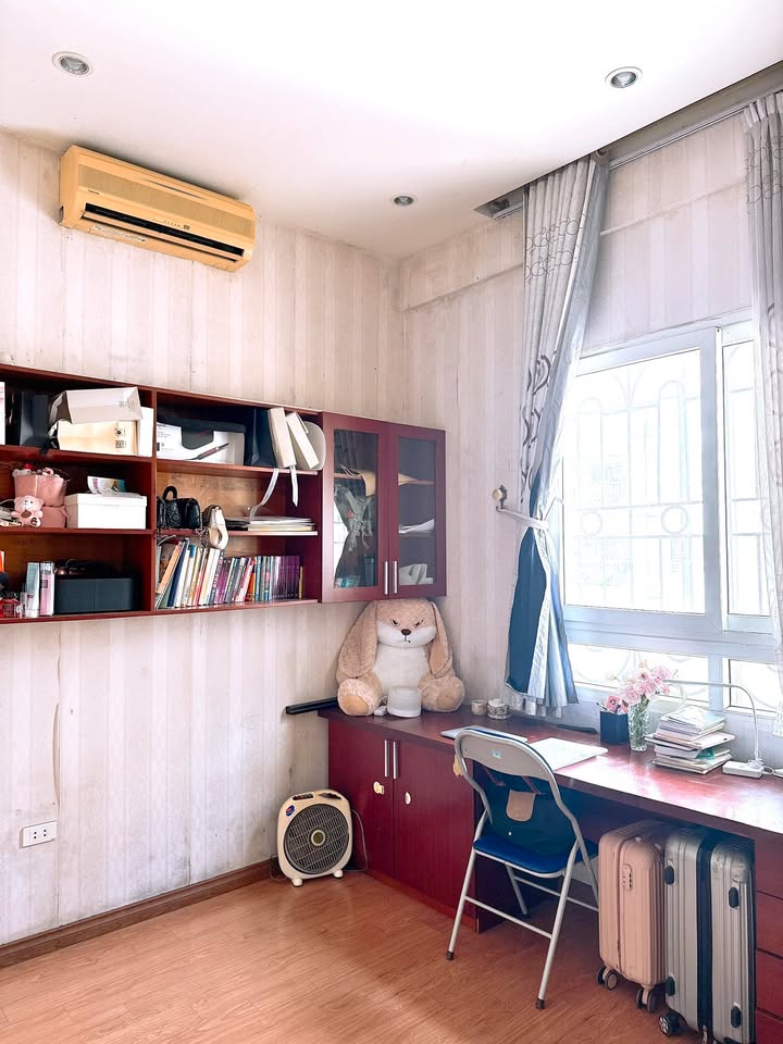 Cho thuê phòng chung cư 3N2WC Định Công 140m² - Sẵn sàng đón bạn sau Tết!