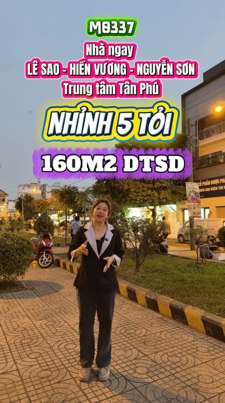 Nhà phố Hiền Vương, Quận Tân Phú, 160m² giá 5 tỷ - Nhà mới 4 tầng sang trọng!