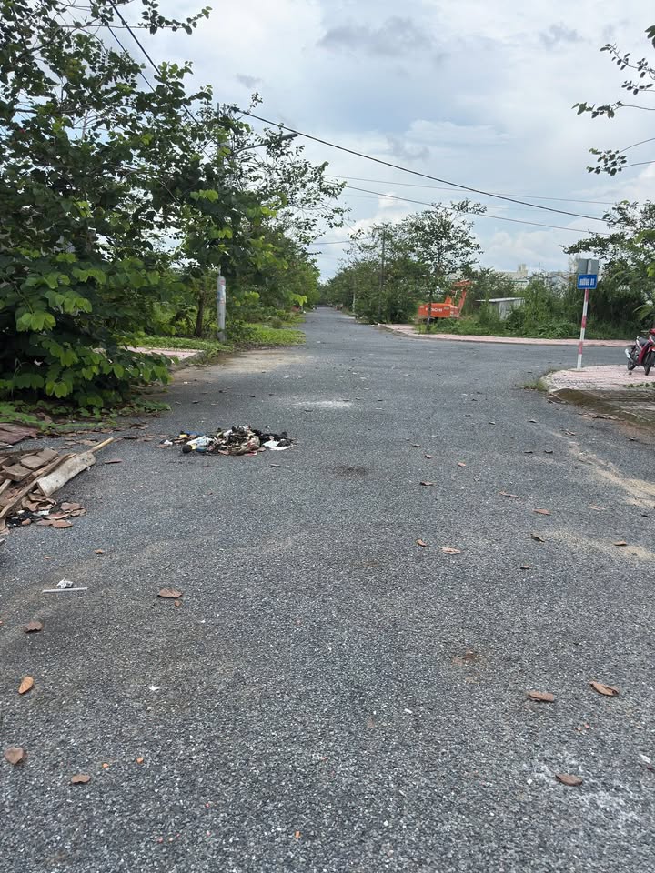 Đất thổ cư mặt tiền đường nhựa phường Long Châu, Vĩnh Long 83m² giá 1.15 tỷ - Cơ hội đầu tư hấp dẫn!