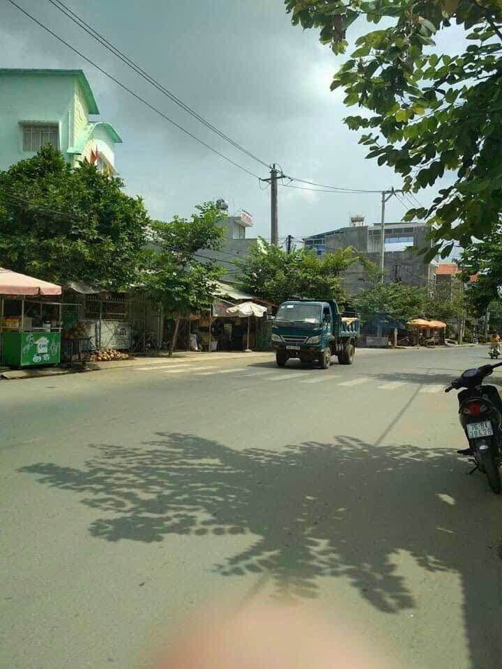 Bán gấp FrontHouse đường Nguyễn Công Phương, 136m² giá 2 tỷ - Rẻ nhất thị trường!