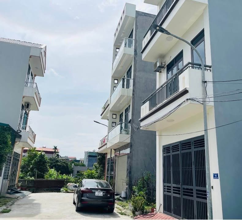 Nhà riêng Khu Bá Liễu Hải Tân 61m² - Chính chủ bán, ô tô vào tận nhà!