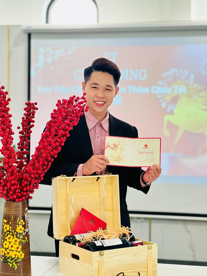 Căn hộ Vinhomes Grand Park 70m² giá 3.86 tỷ - View độc đáo, nội khu xanh mát!