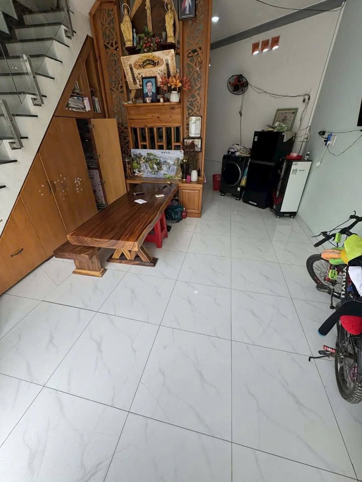 Nhà phố Linh Xuân Thủ Đức 39m² giá 1.6 tỷ - Ô tô vào tận nhà!