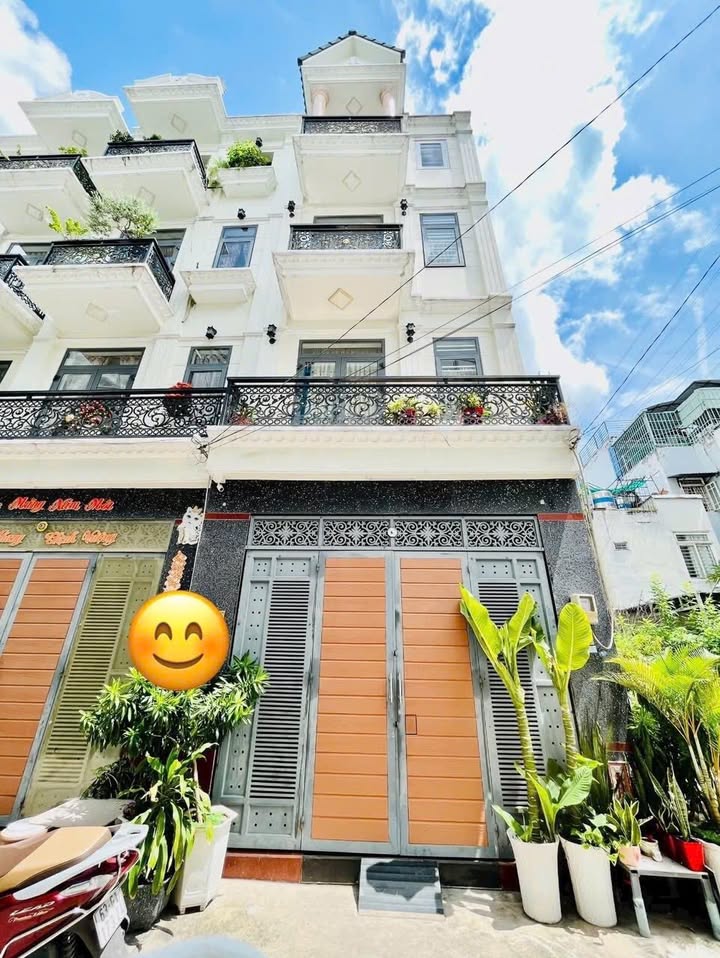 Nhà riêng Quận 12 51m² giá 5.25 tỷ - Ô tô vào tận nhà!