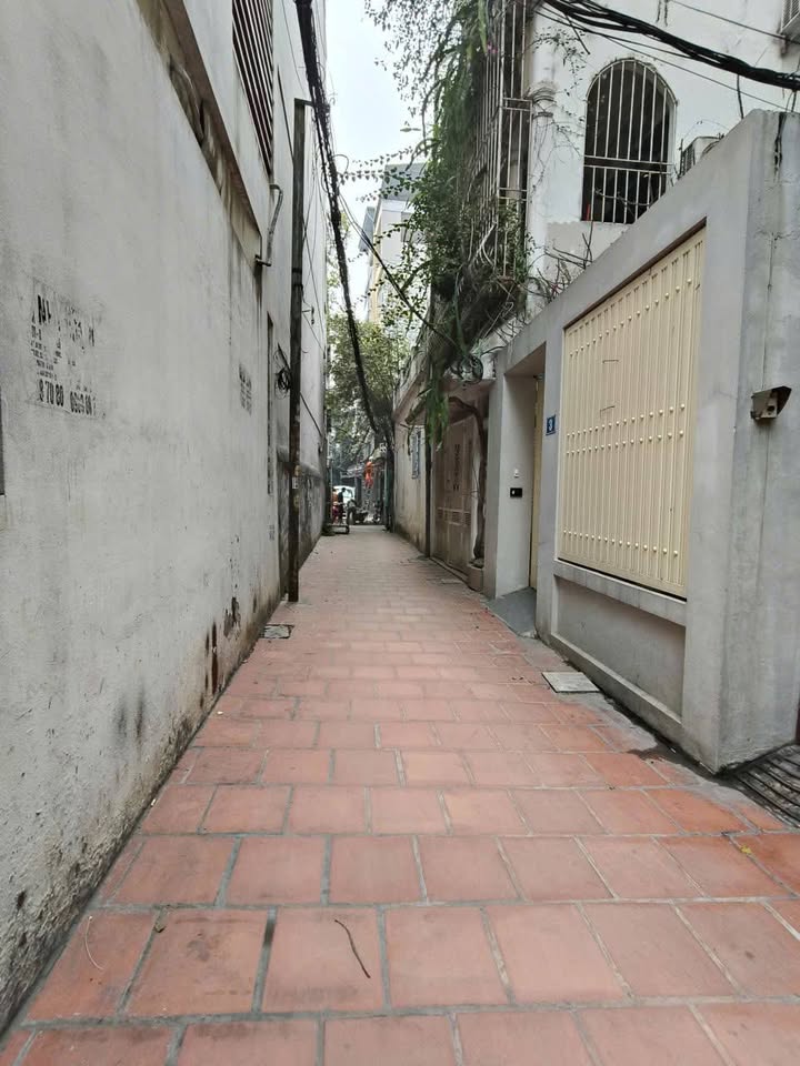 Bán Đất Tặng Nhà Đội Cấn 150m² - Sổ Đỏ Chính Chủ - Giá Đầu Tư