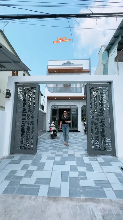 Nhà 118m² Rạch Giá - 4PN, Ô tô vào nhà, Gần chợ 30/4