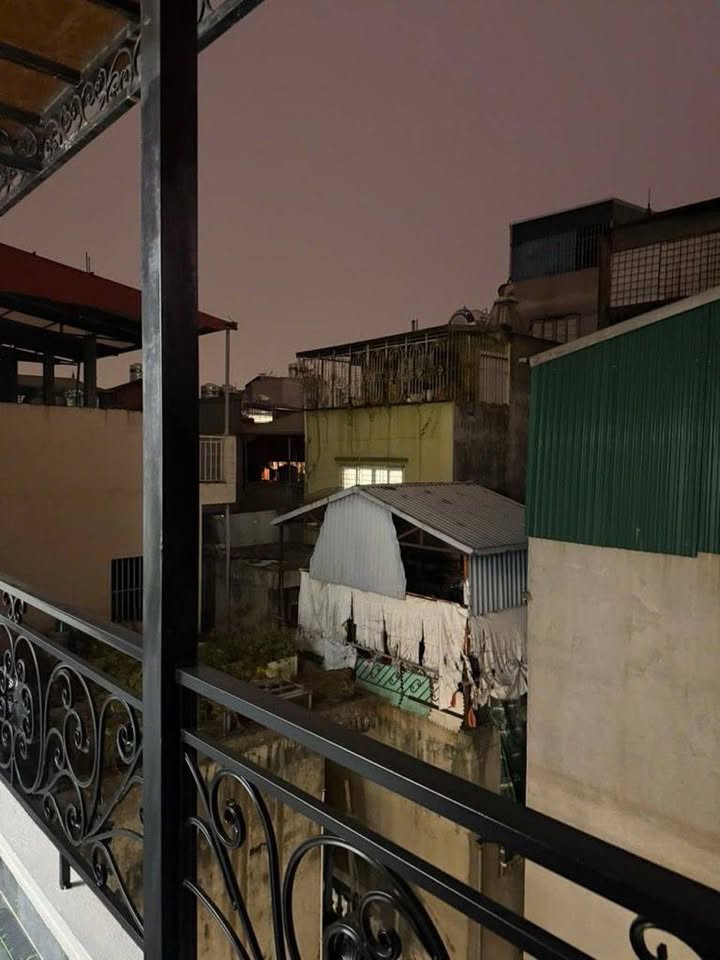 Bán nhà Bạch Đằng Hoàn Kiếm 36m² - 10.8 tỷ - Mặt tiền 7.2m cực hiếm!