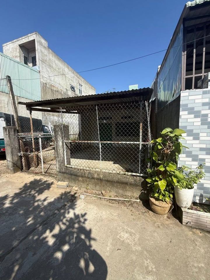 Nhà riêng Cẩm Lệ 113m² giá 3 tỷ - Sát chợ, tiềm năng tăng giá!