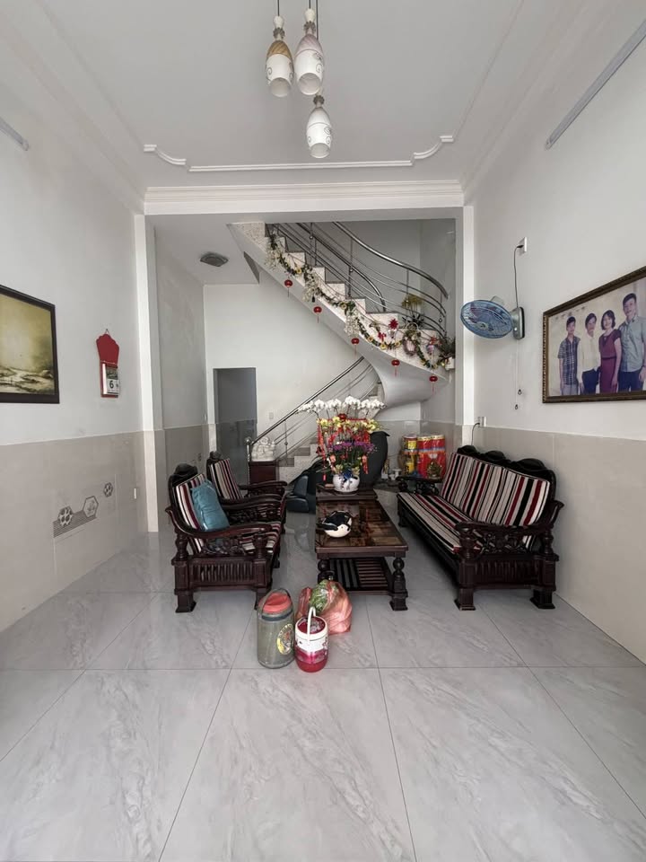 Bán nhà 3 tầng Tô Hiến Thành Sơn Trà 73m² - Vị trí đẹp sát biển