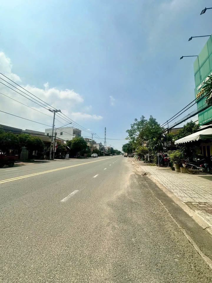 Nhà cấp 4 mặt tiền đường Trần Quốc Toản, phường An Bình, 87m² - Đầu tư sinh lời!