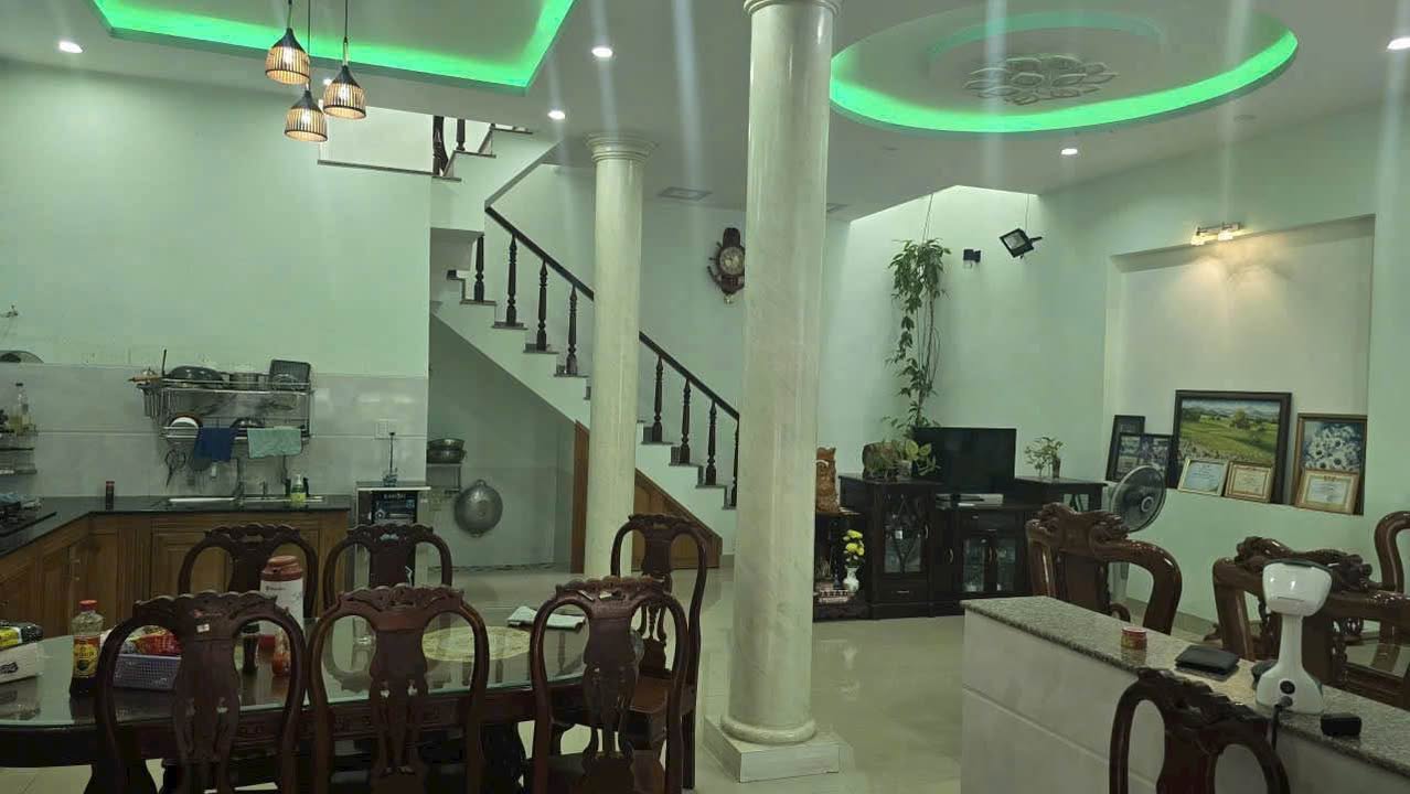 Nhà 1 Trệt 1 Lầu 1 Tum 93m² Phường Rạch Dừa, Vũng Tàu - Giá 5.3 Tỷ