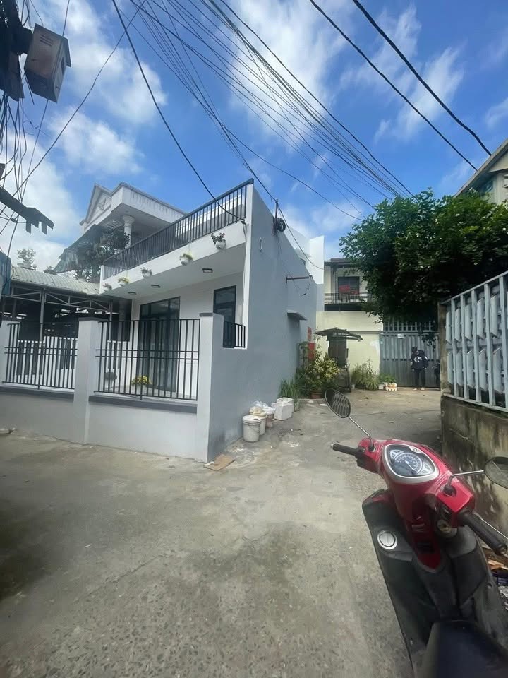 Nhà Lô Góc 2 Tầng Cẩm Lệ - 90m² Ngang 8.5m - Giá Tốt Đà Nẵng