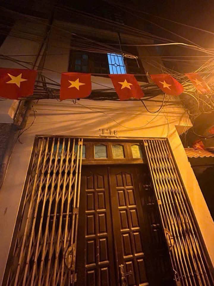 Nhà Bùi Xương Trạch 20m² 3.2 tỷ - 5 tầng, 3PN, Sẵn Sàng Vào Ở