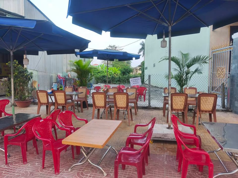 Đất mặt tiền kinh doanh Đường Nguyễn Tất Thành, 1000m² - Giá chỉ 30 triệu/tháng!