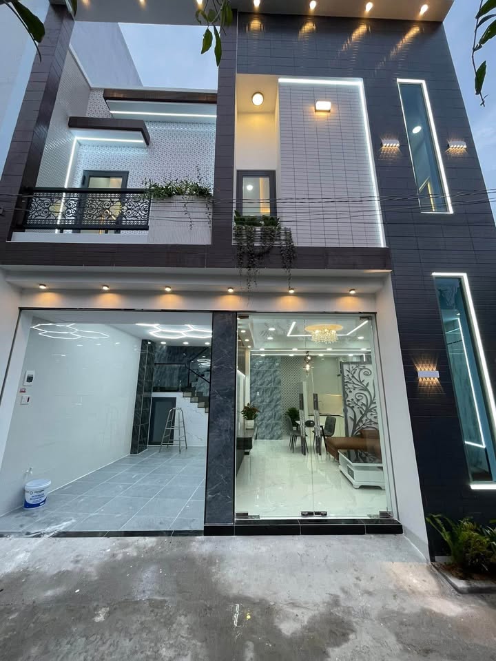 Nhà riêng 1 trệt 1 lầu khu phố Mỹ Thạnh, 103.8m² giá 2.15 tỷ - Sẵn sàng vào ở!