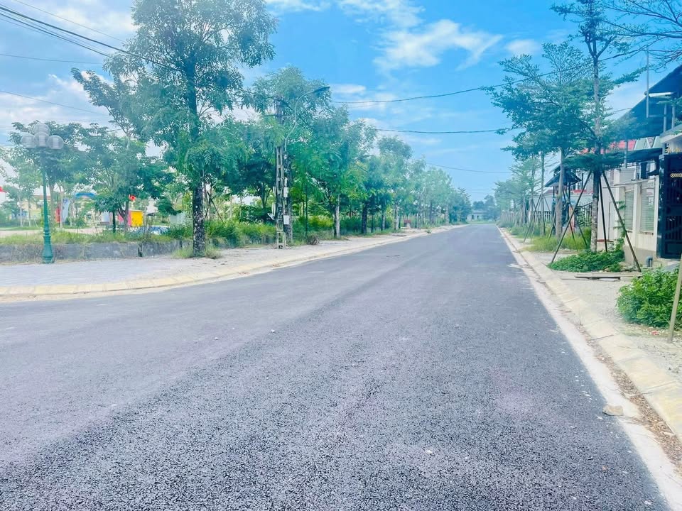 Đất nền Thủy Lương Hương Thủy 215m² 2.15 tỷ - Sổ đỏ chính chủ!