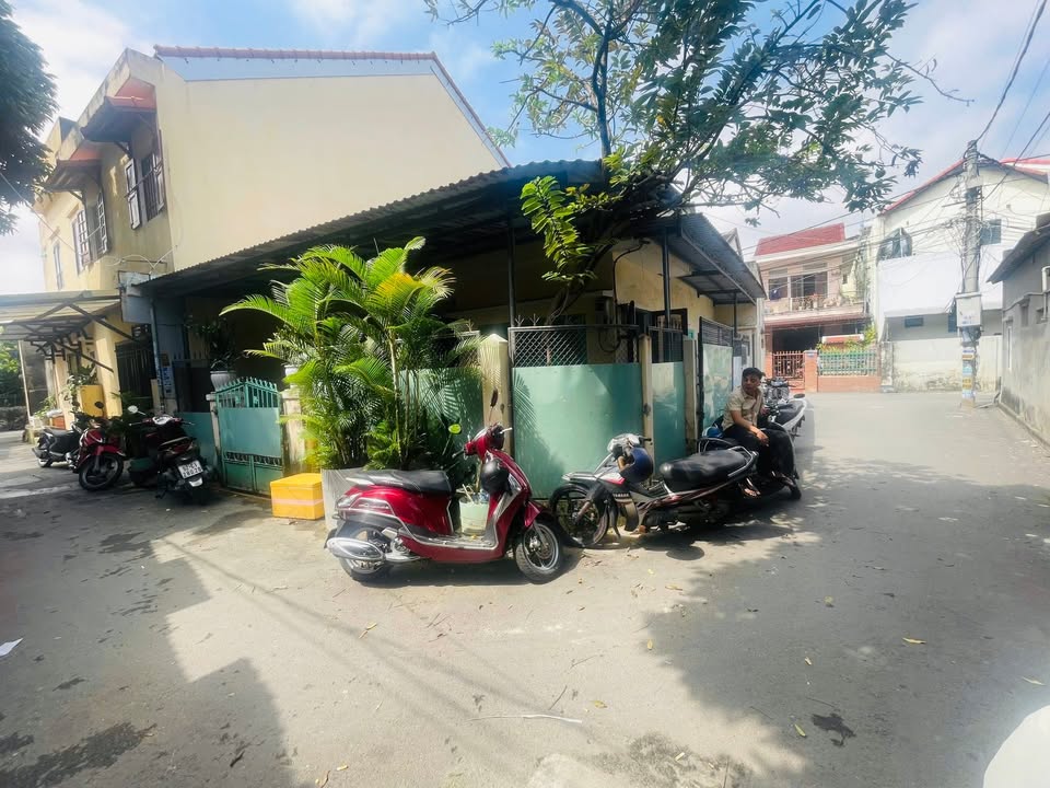 Bán nhà phố Phan Châu Trinh Hội An 95m² giá 6.9 tỷ - Vị trí đẹp hiếm có!