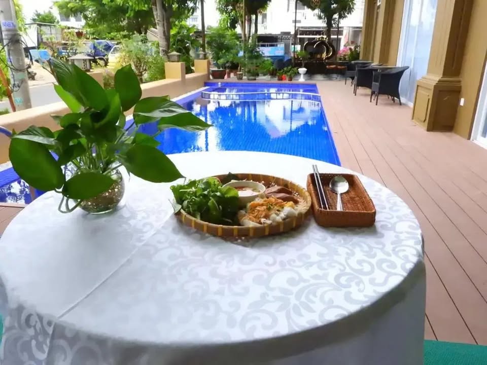 Bán Khách Sạn 6 Tầng 517m² Phường Cửa Đại, Hội An - Dòng Tiền 500 Triệu/Tháng