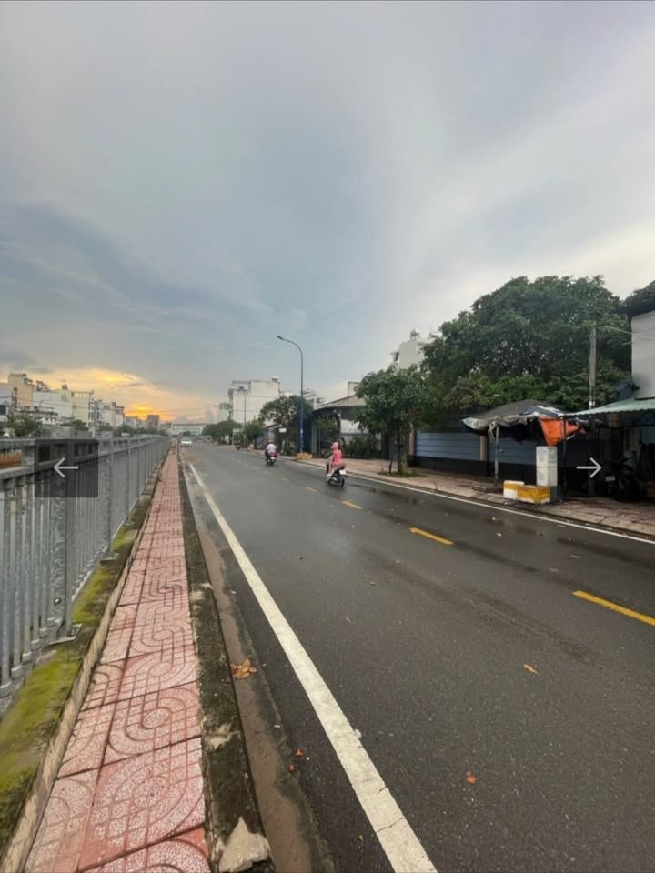 Nhà mặt tiền Kênh Nước Đen 61m² 9.7 tỷ Mặt tiền kinh doanh