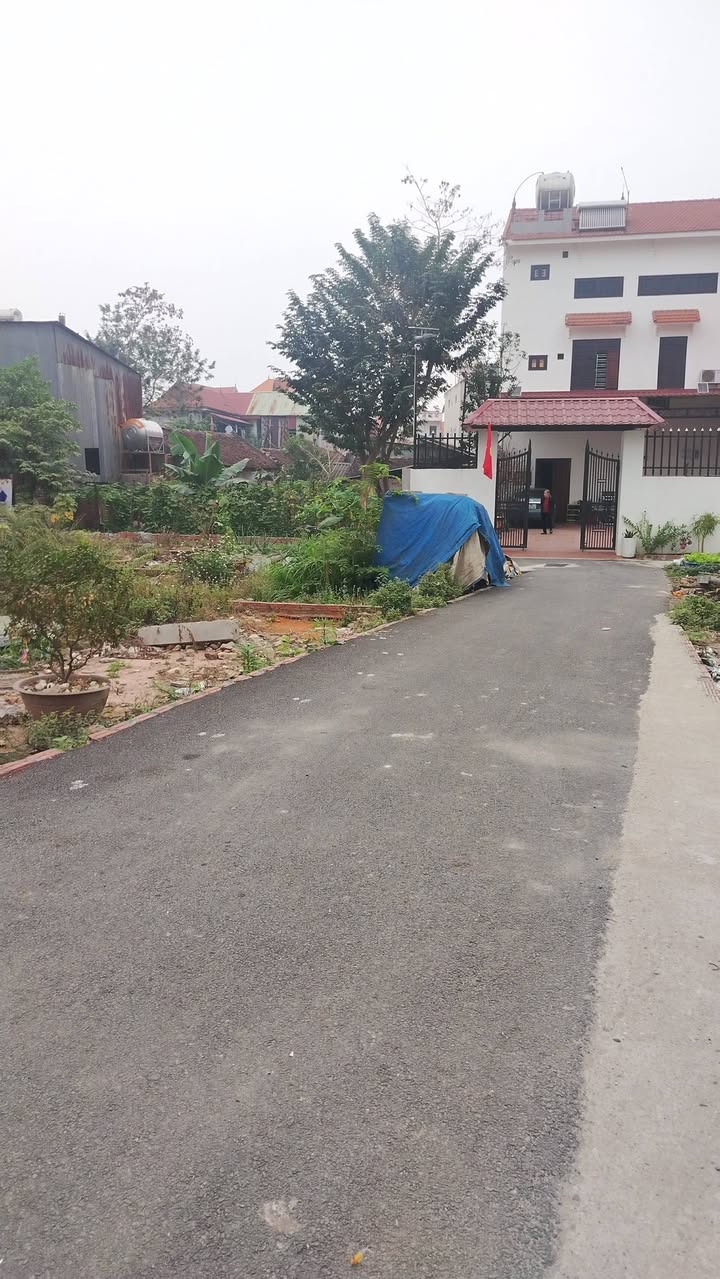 Đất nền Vân Hà Đông Anh 40m² giá 2.85 tỷ - Sổ đỏ chính chủ!