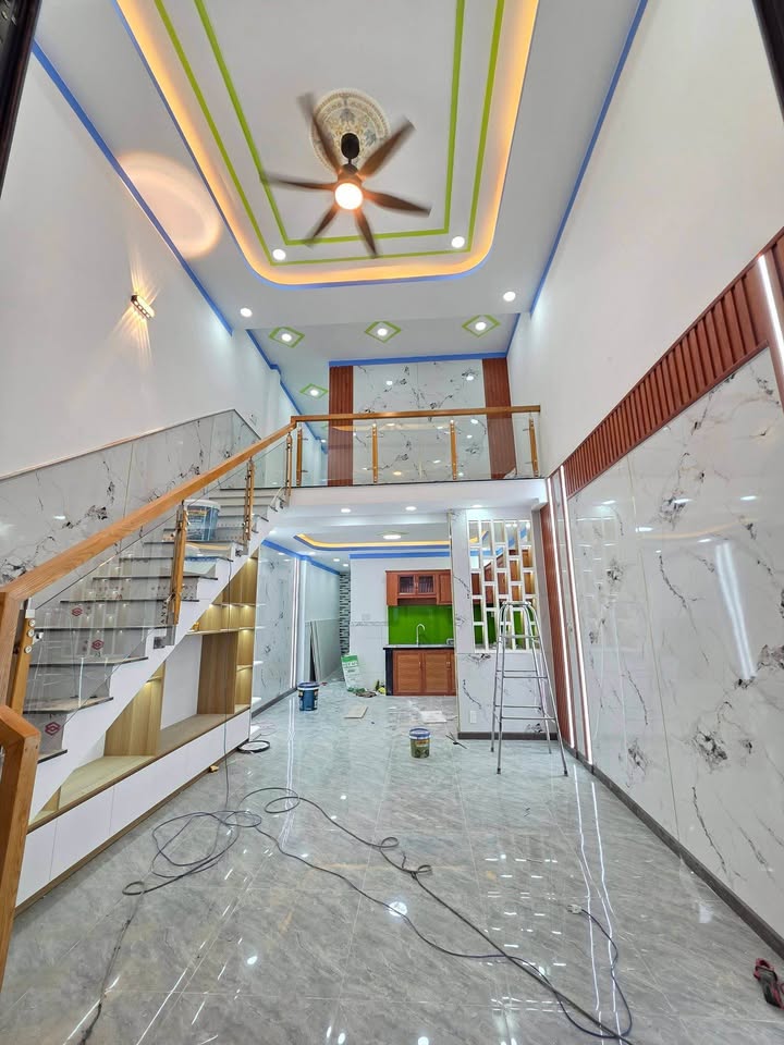 Nhà Sổ Chung Dĩ An 58m² - 3PN Gần Ngã 4 Chiêu Liêu, Giá 2.05 Tỷ