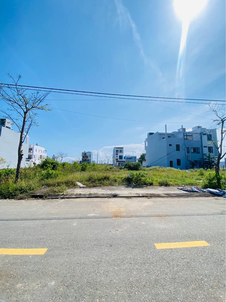 Đất nền Nam Hòa Xuân Đà Nẵng 100m² - Sổ đỏ chính chủ!