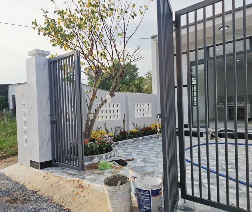 Nhà riêng Hẻm Lô 8 Cầy Xiêng 950 triệu - Sẵn sàng ở ngay