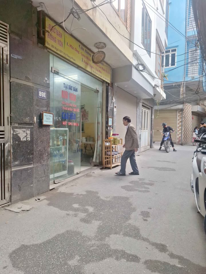 Nhà Phố Vũ Tông Phan 38m² - Mặt Tiền Kinh Doanh, Vị Trí Đắc Địa!