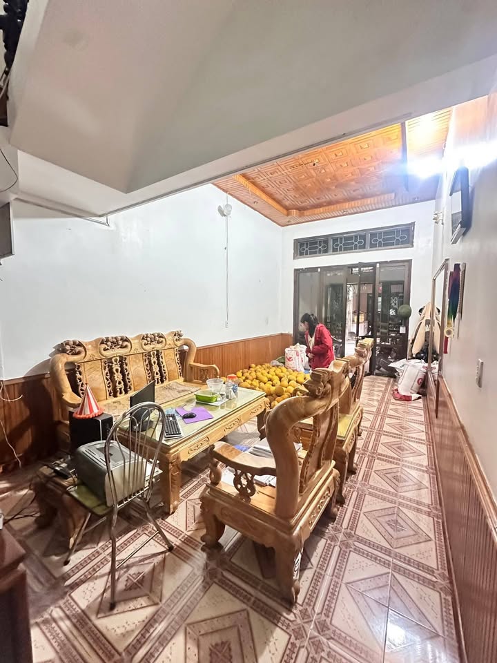 Nhà 3 tầng Cầu Lạc Đì, Hà Giang 84m² giá 2 tỷ - Chính chủ bán gấp!