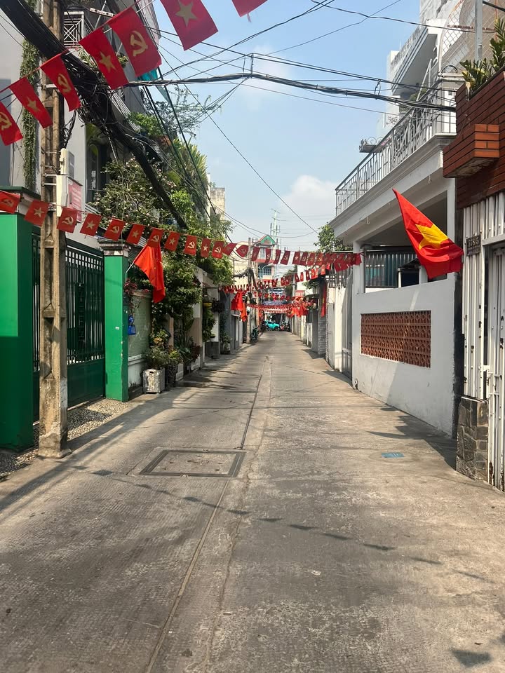 Nhà riêng Phan Văn Trị Bình Thạnh 33m² giá 6 tỷ - Vị trí đẹp!