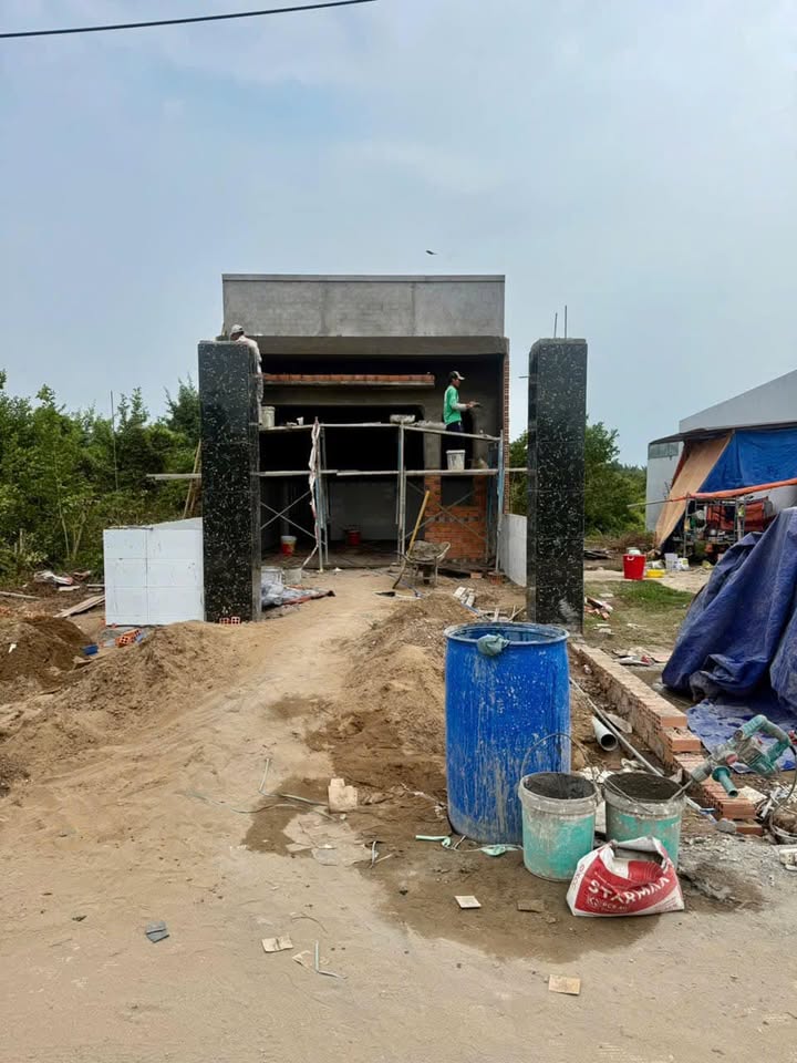 Nhà Cấp 4 150m² Thạnh Đức Bến Lức - Sổ Hồng Thổ Cư, Giá 1.45 Tỷ