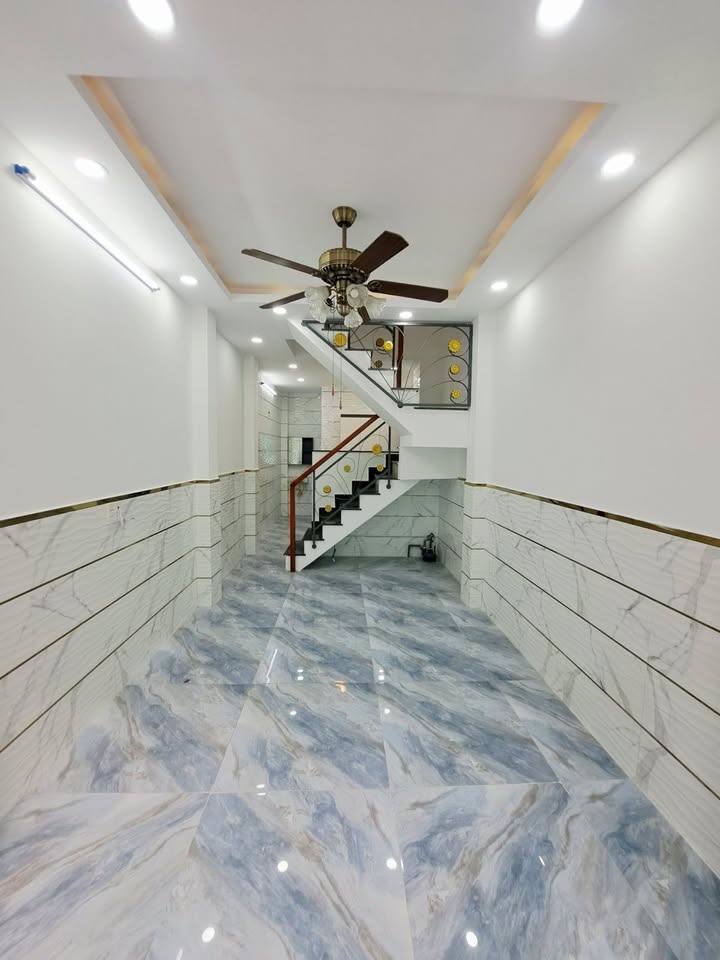 Nhà riêng Đường Chiến Lược 27m² nhỉnh 4 tỷ - Ô tô vào tận nhà!