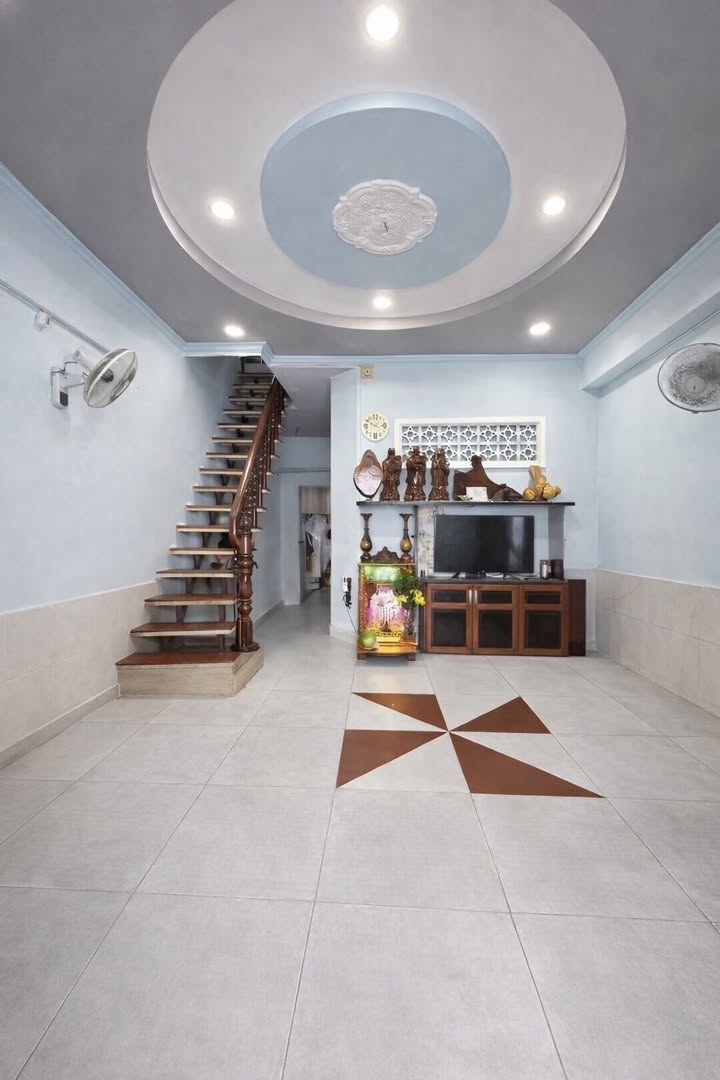 Nhà Riêng Tân Bình 45m² hơn 7 tỷ - Ô tô vào tận nhà!