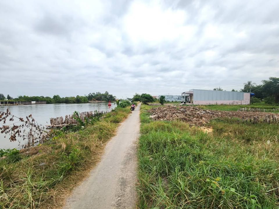 Đất nền P. Lý Văn Lâm 360m² giá 420 triệu - Đất thổ cư xây dựng tự do