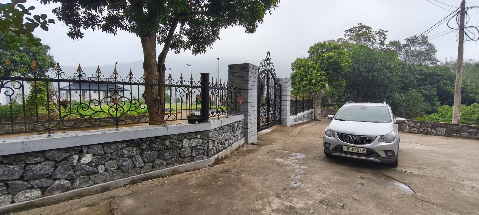 Bán Đất Vườn 928m² Có Nhà 2 Tầng, View Thung Lũng Nữ Hoàng - Hòa Bình