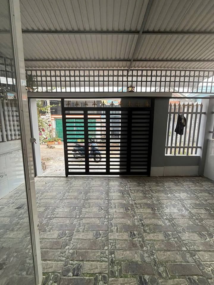 Cho thuê nhà Phường 4 TP Vĩnh Long 3PN giá 5.5 triệu - Ô tô vào tận nhà!