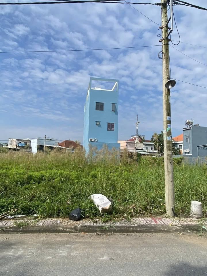 Đất nền thổ cư Quy Đức Bình Chánh 120m² giá 2.7 tỷ - Vị trí vàng gần chợ