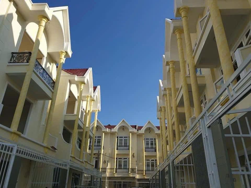 Nhà nguyên căn P4 Đà Lạt 210m² giá 11 triệu - Ô tô vào tận nhà!