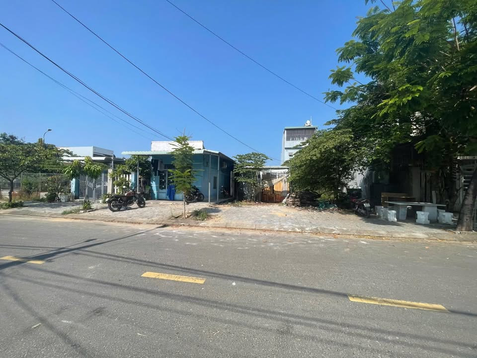 Đất nền Sơn Trà 100m² giá 5.1 tỷ - Sổ đỏ chính chủ, đường 7m5