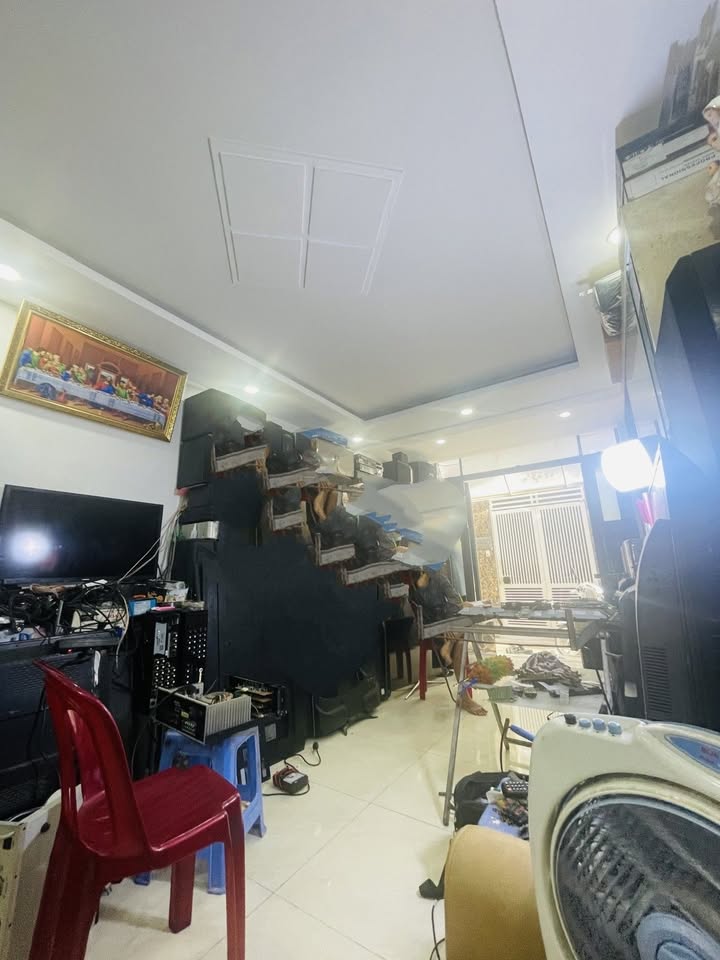 Bán nhà Quận Hải Châu 100m² giá 2.95 tỷ - Vị trí đẹp trung tâm!