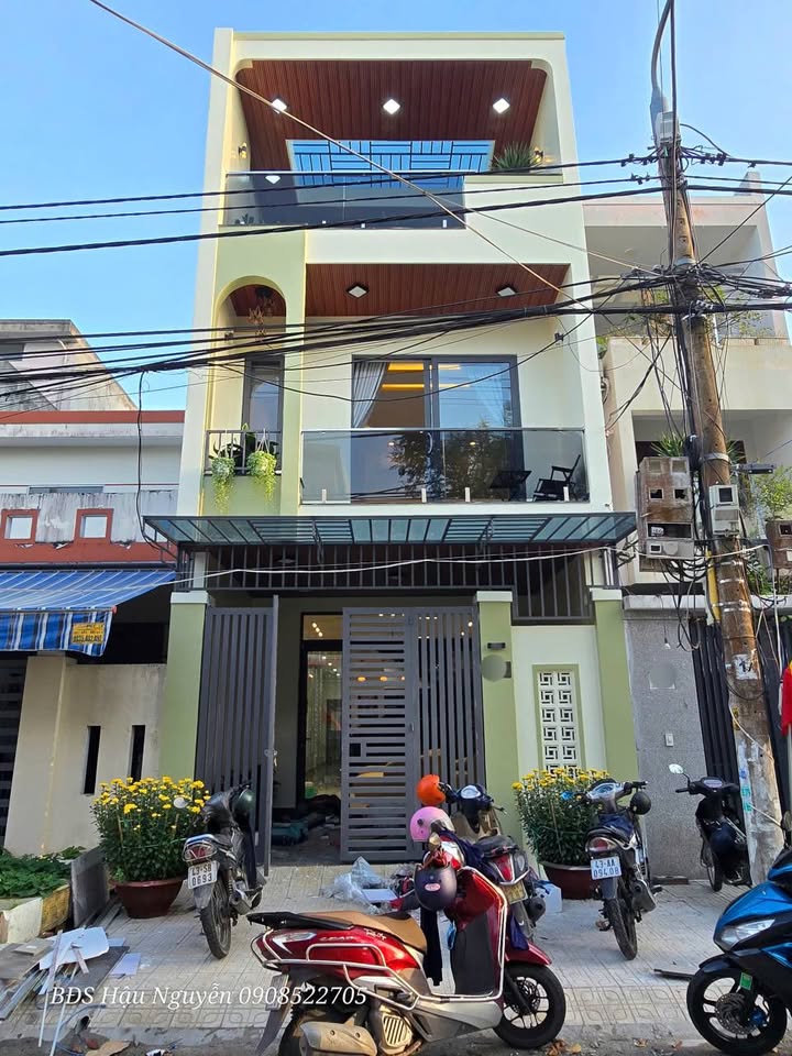 Nhà phố Cẩm Lệ Đà Nẵng 100m² full nội thất - Sẵn sàng ở ngay