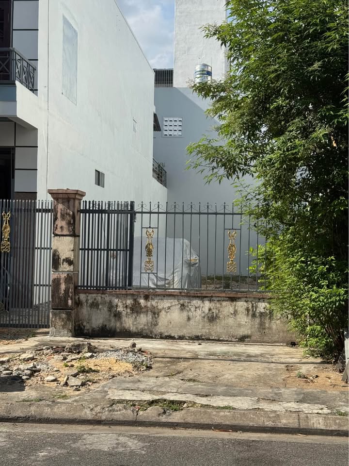 Đất mặt tiền Mê Linh Nha Trang 152,3m² giá 16 tỷ - Đầu tư lý tưởng!